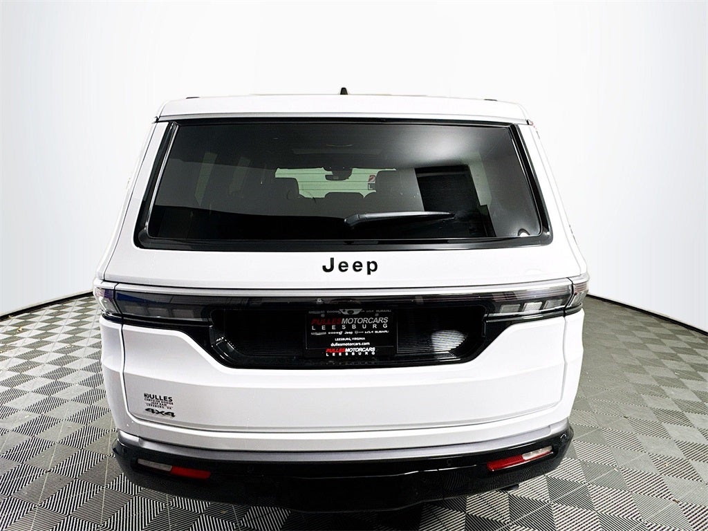 2026 Jeep Grand Wagoneer Base