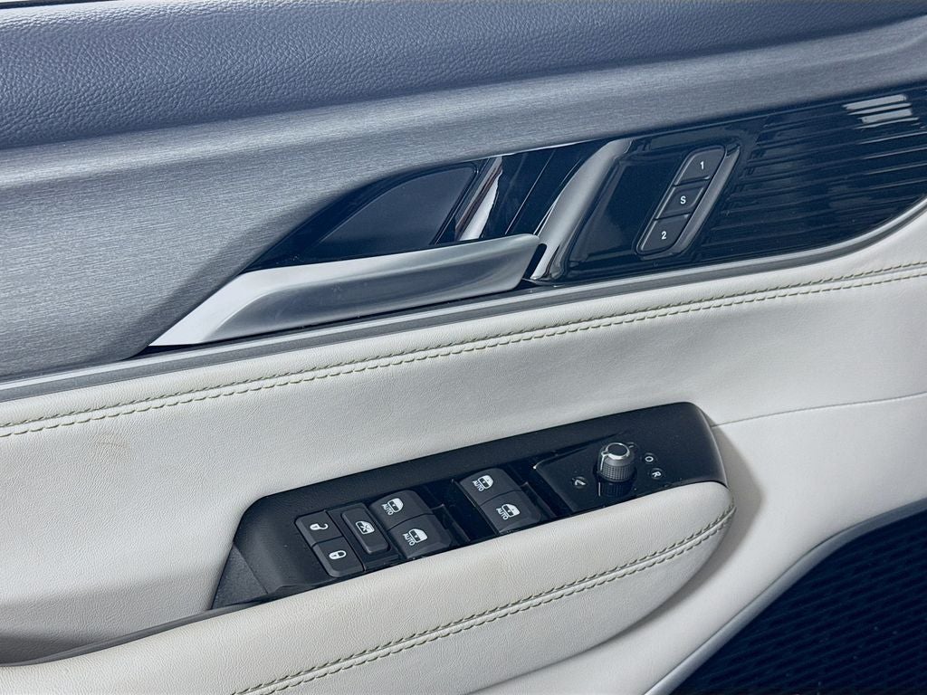 2026 Jeep Grand Wagoneer 4x4