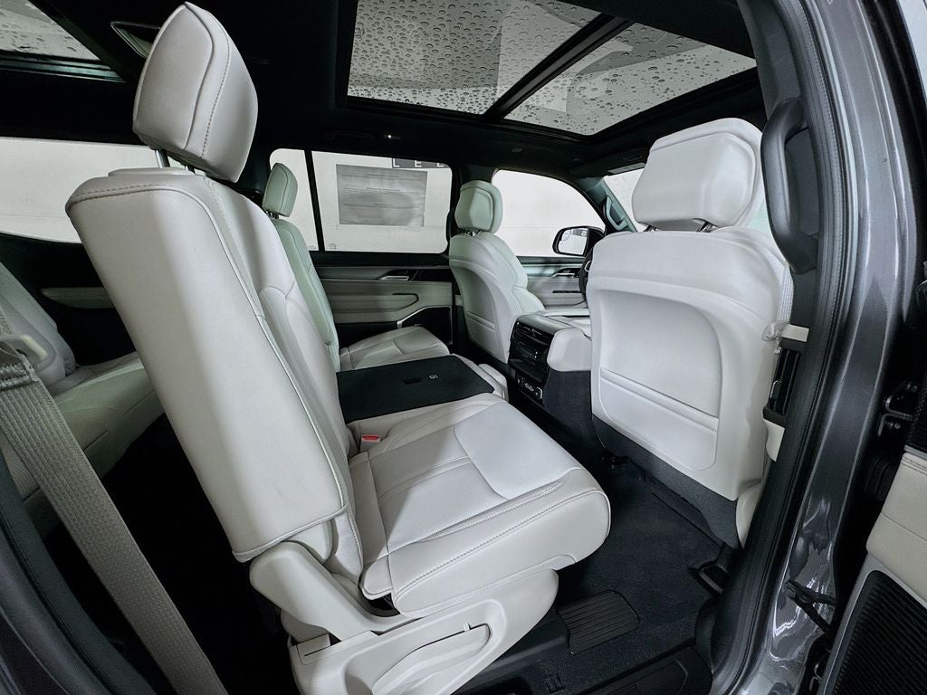 2026 Jeep Grand Wagoneer 4x4