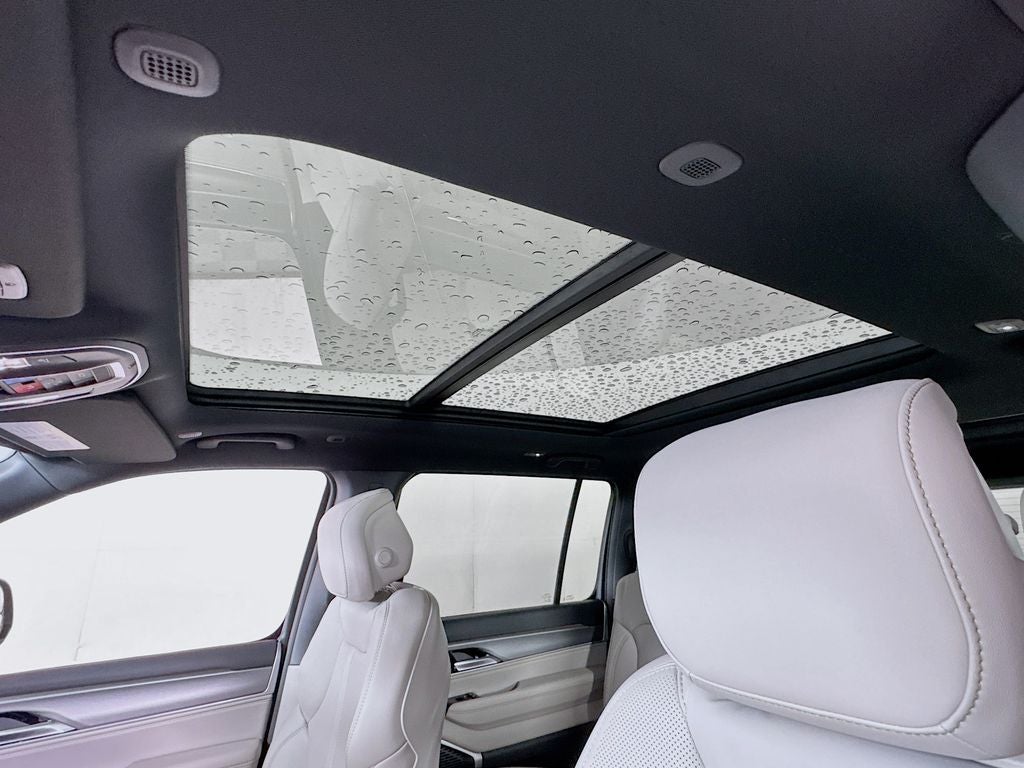 2026 Jeep Grand Wagoneer 4x4