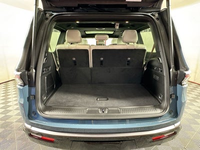 2026 Jeep Grand Wagoneer 4x4