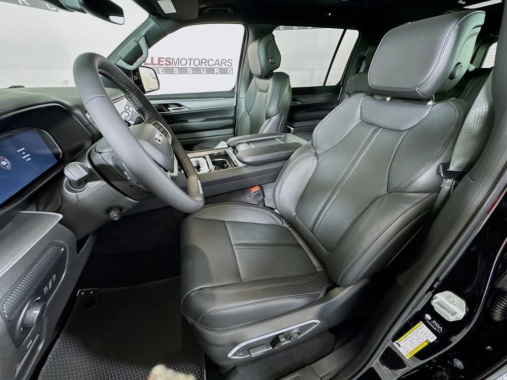 2026 Jeep Grand Wagoneer 4x4