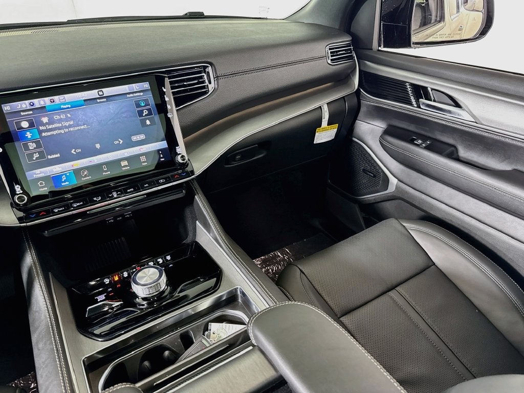 2027 Jeep Grand Wagoneer 4x4