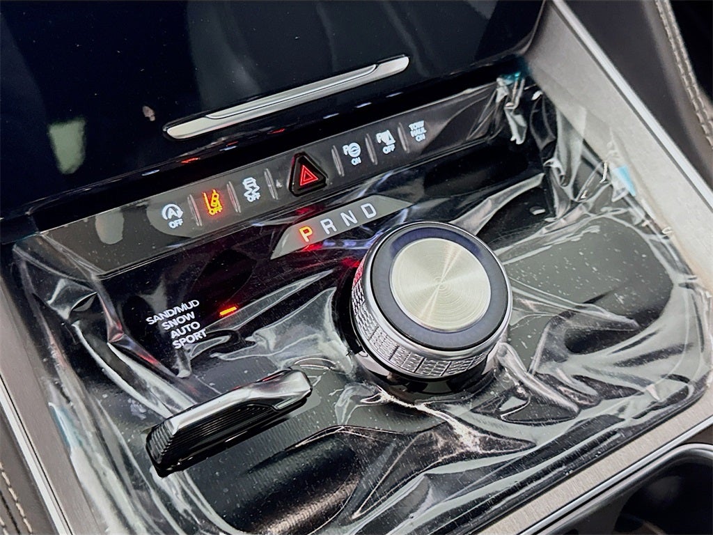 2026 Jeep Grand Wagoneer Base