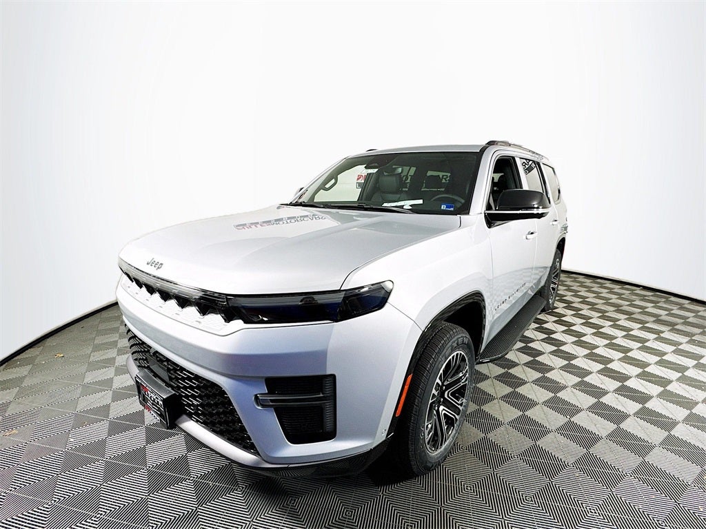 2026 Jeep Grand Wagoneer Base