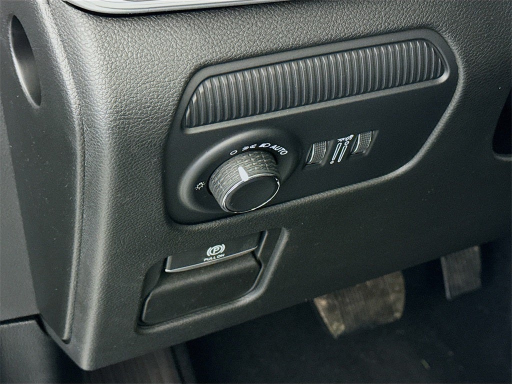 2026 Jeep Grand Wagoneer Base