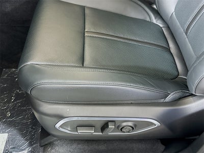 2024 Jeep Wagoneer Base