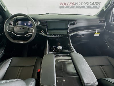 2024 Jeep Wagoneer Base