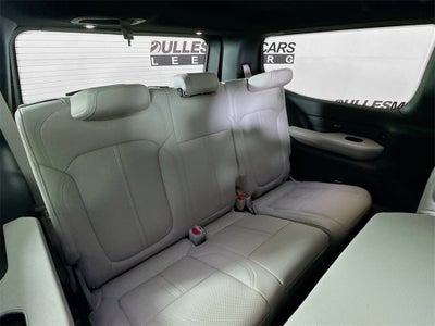 2025 Jeep Wagoneer Base