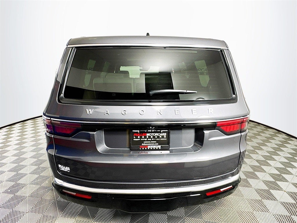 2025 Jeep Wagoneer Base