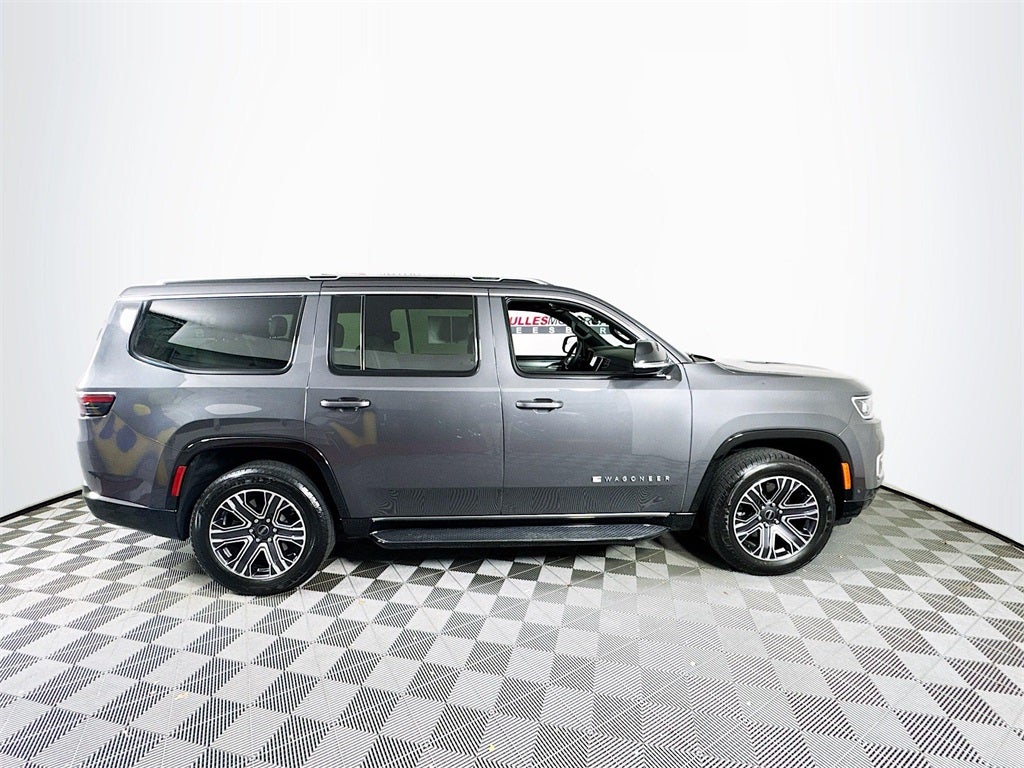2025 Jeep Wagoneer Base