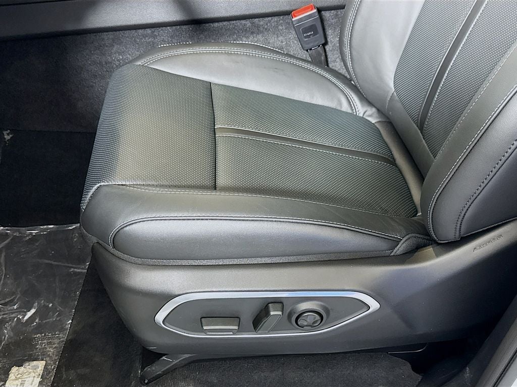 2026 Jeep Grand Wagoneer 4x4