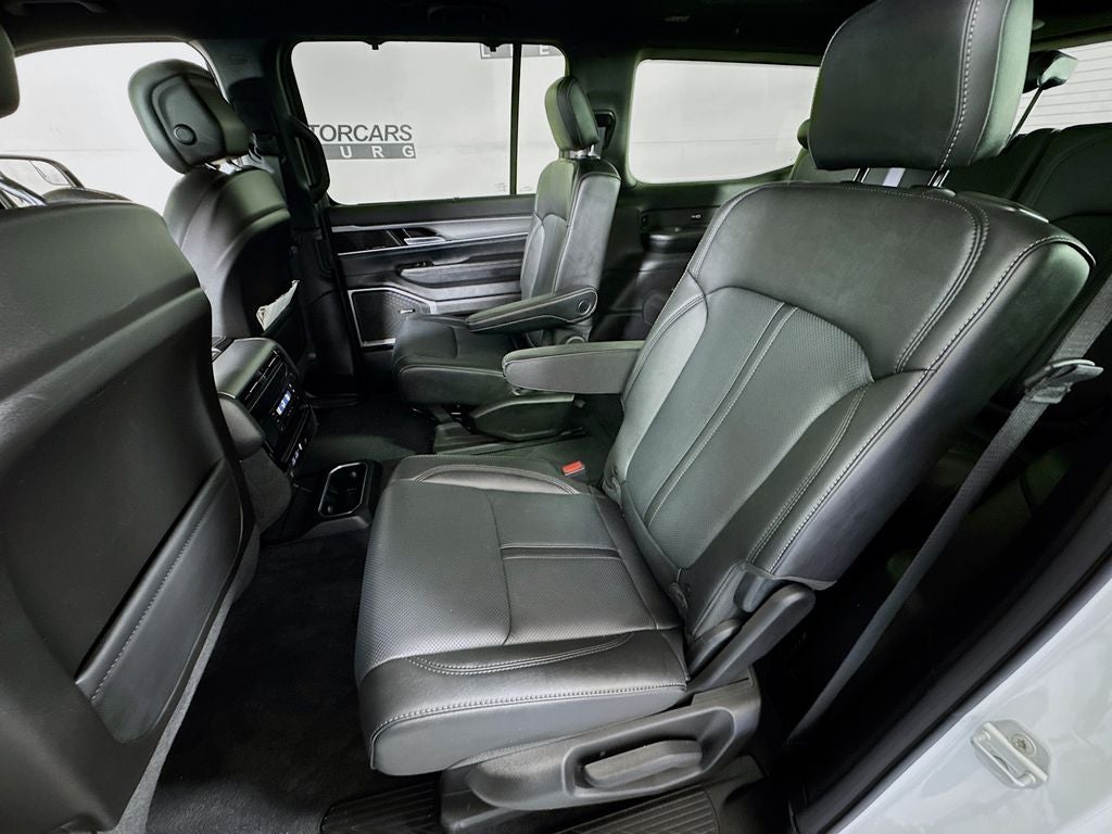 2025 Jeep Wagoneer Series II