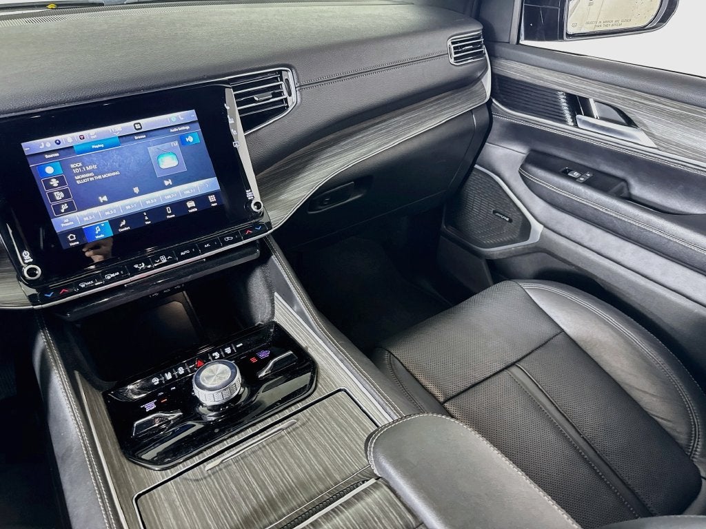 2024 Jeep Wagoneer Series III 4X4