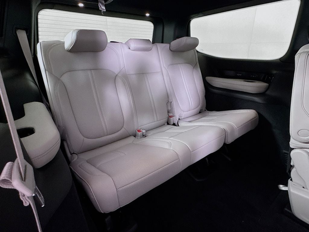 2026 Jeep Grand Wagoneer Summit Obsidian