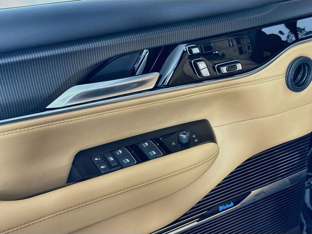 2026 Jeep Grand Wagoneer Summit Reserve