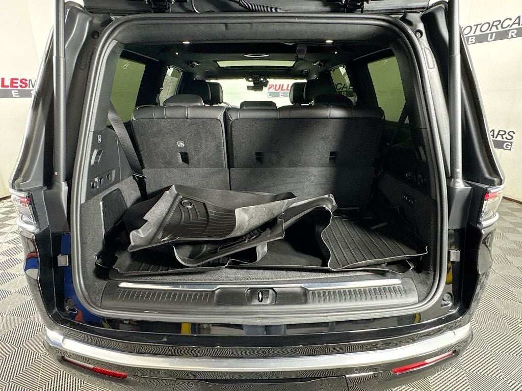 2022 Jeep Grand Wagoneer Series II