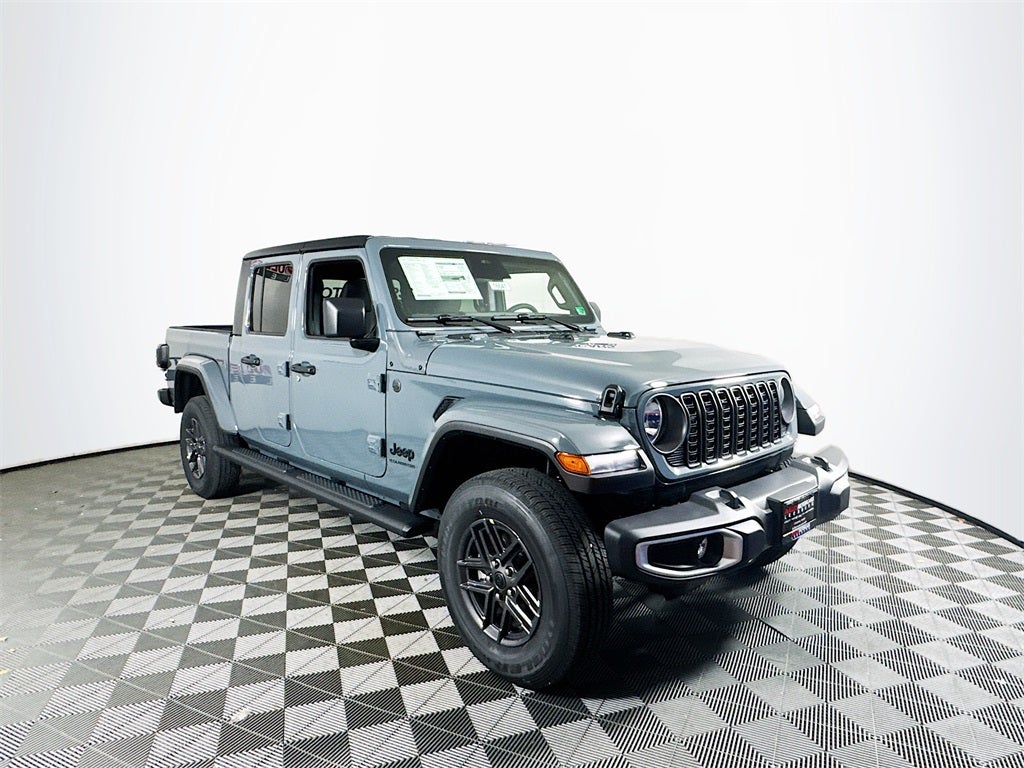 2026 Jeep Gladiator Sport S