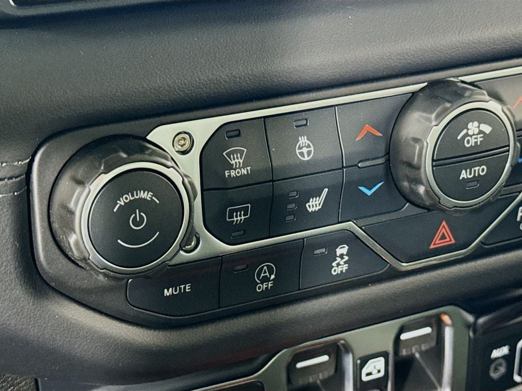 2026 Jeep Gladiator Mojave