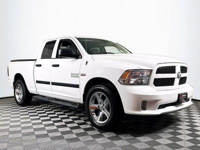 2017 RAM 1500 Express QUAD CAB 4X4