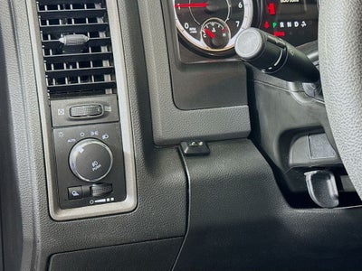 2019 RAM 1500 Classic Express Crew Cab 4X4