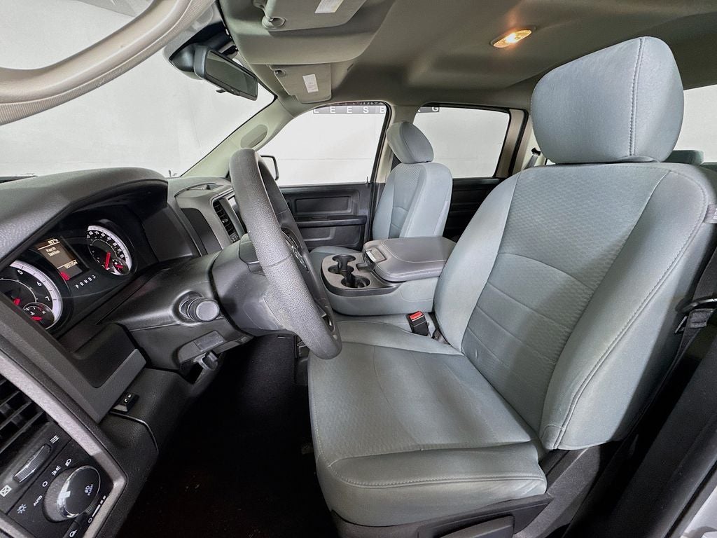 2019 RAM 1500 Classic Express Crew Cab 4X4