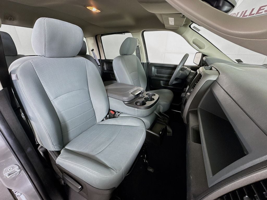 2019 RAM 1500 Classic Express Crew Cab 4X4