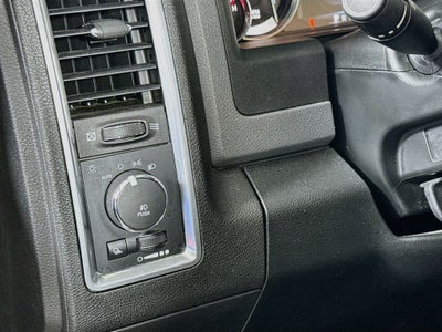 2018 RAM 1500 Big Horn Crew Cab 4X4
