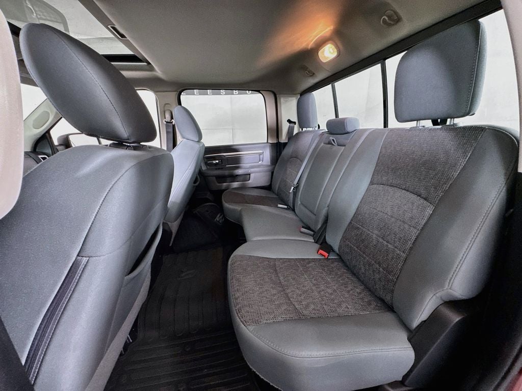 2018 RAM 1500 Big Horn Crew Cab 4X4
