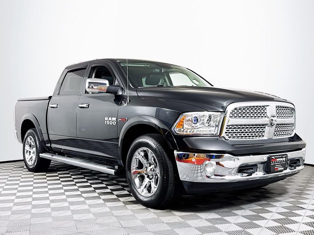 2018 RAM 1500 Laramie Crew Cab 4X4