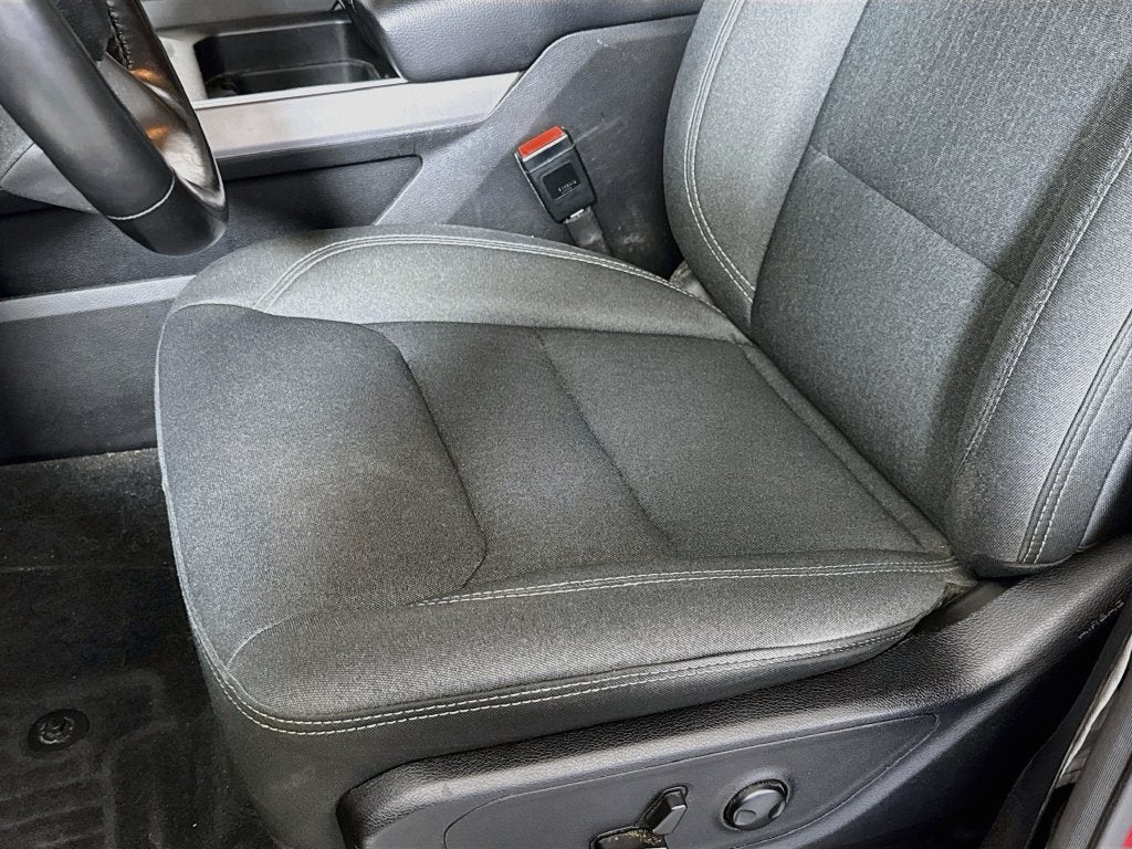 2022 RAM 1500 Big Horn/Lone Star Quad Cab 4X4