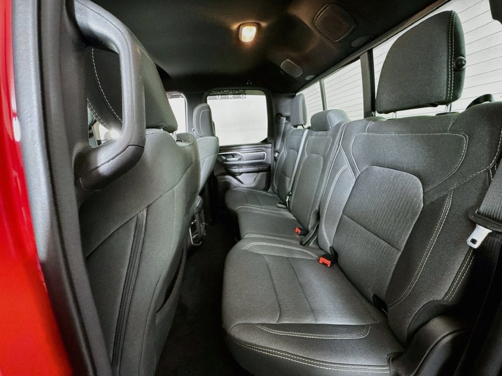 2022 RAM 1500 Big Horn/Lone Star Quad Cab 4X4