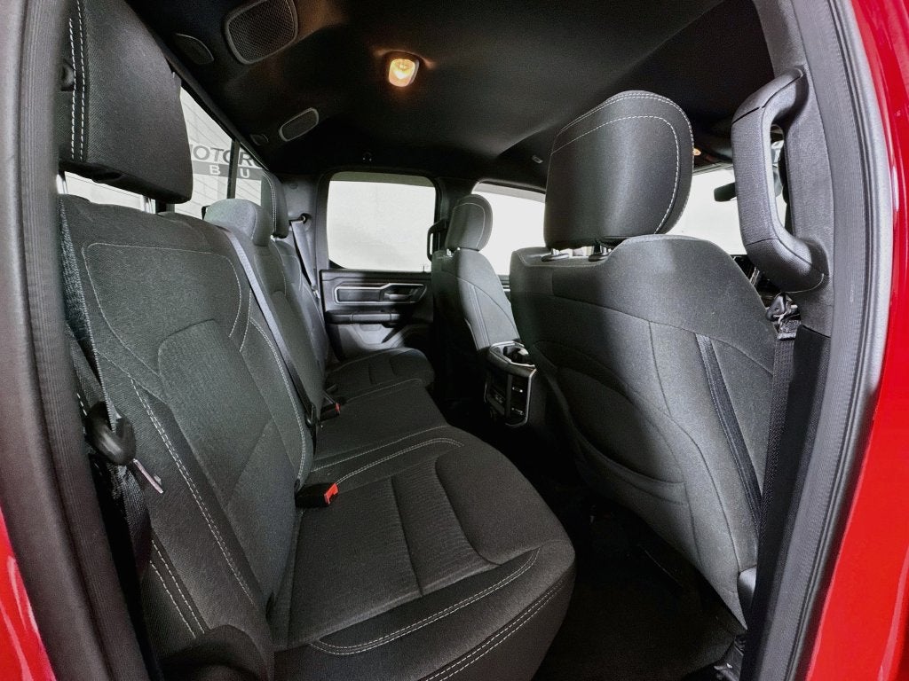 2022 RAM 1500 Big Horn/Lone Star Quad Cab 4X4