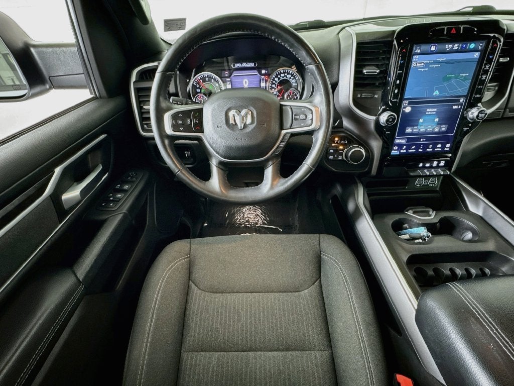 2022 RAM 1500 Big Horn/Lone Star Quad Cab 4X4(5.7L V8 HEMI) Power Sunroof +Barnesdo