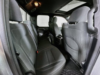 2022 RAM 1500 Big Horn/Lone Star Quad Cab 4X4(5.7L V8 HEMI) Power Sunroof +Barnesdo
