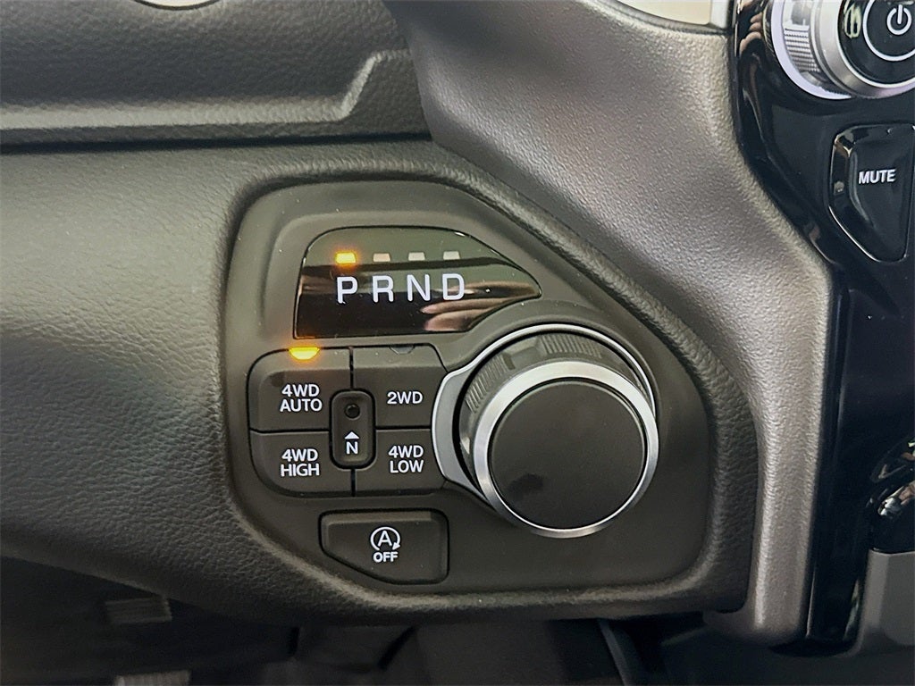 2026 RAM Ram 1500 Big Horn/Lone Star