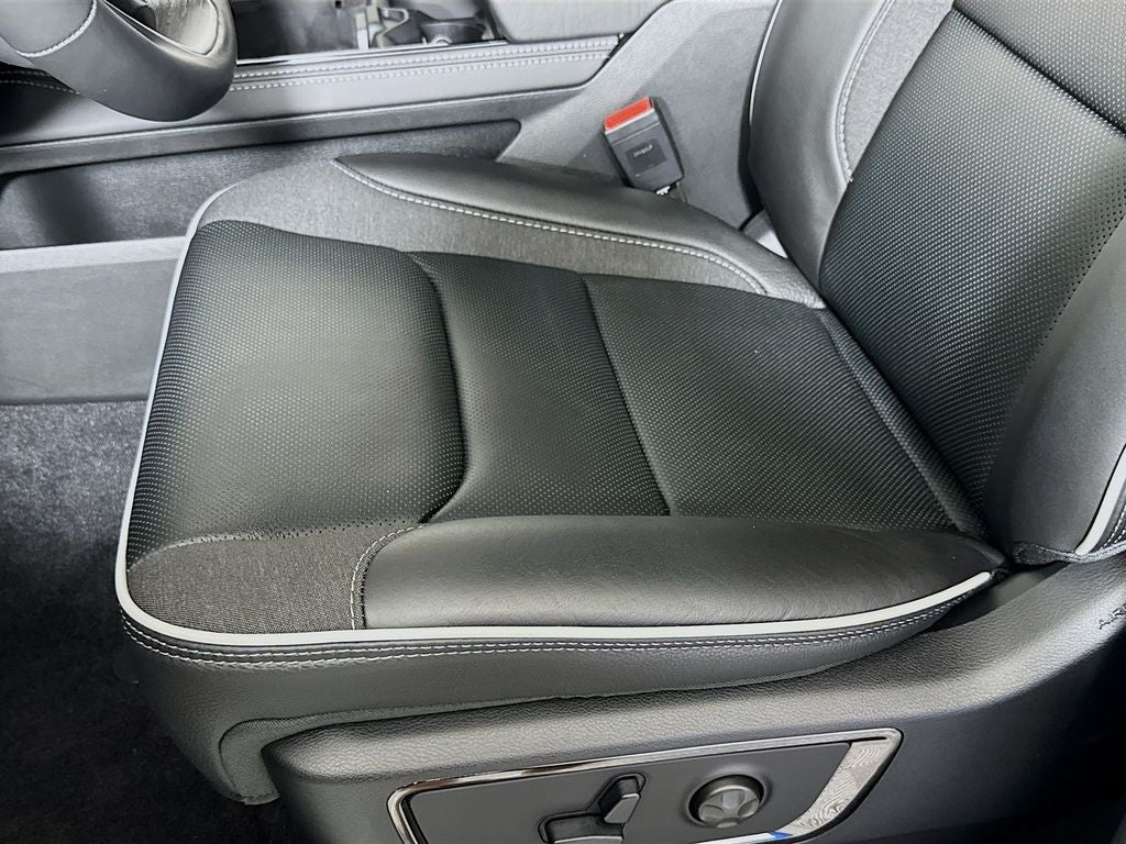 2026 RAM Ram 1500 Limited