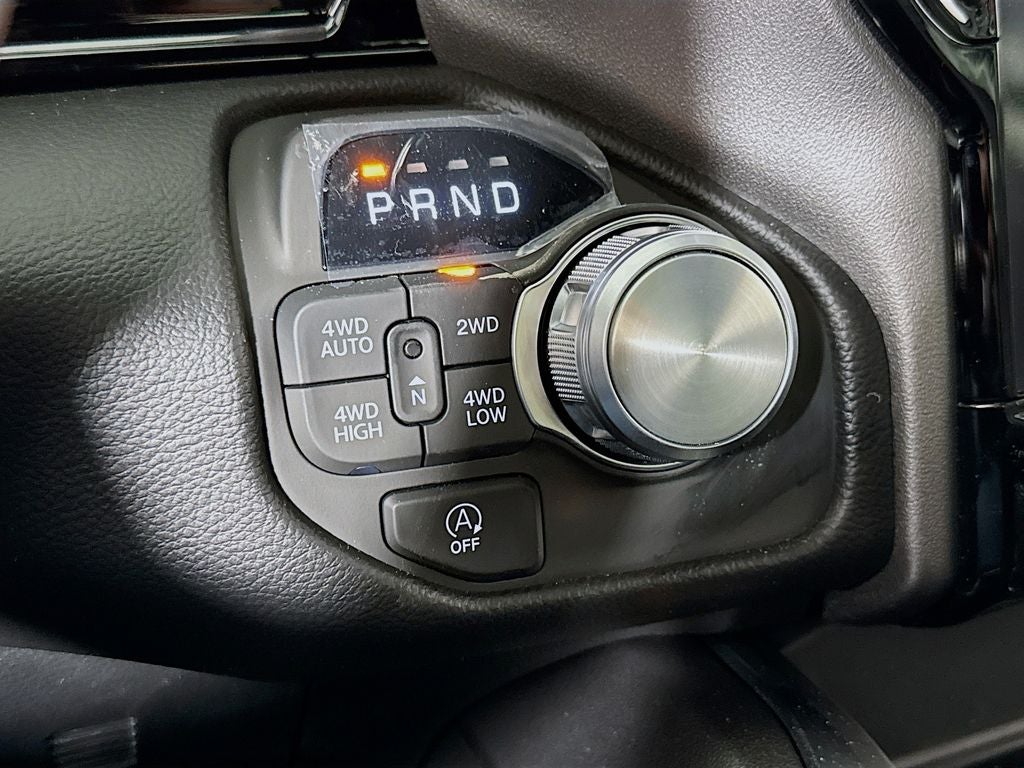 2026 RAM Ram 1500 Laramie