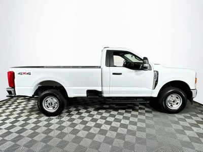 2024 Ford F-250 XL Chrom Pakage-Platform Running Board's