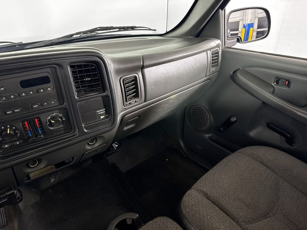 2004 Chevrolet Silverado 2500HD Work Truck