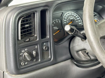 2004 Chevrolet Silverado 2500HD Work Truck
