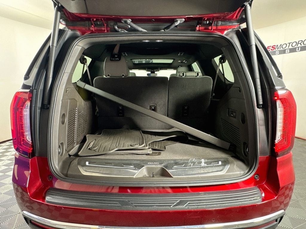 2022 GMC Yukon XL SLT