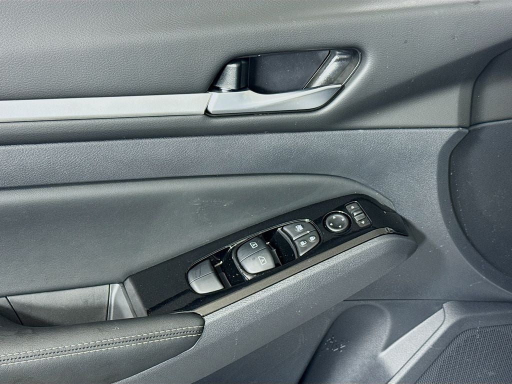 2025 Nissan Altima 2.5 SL AWD