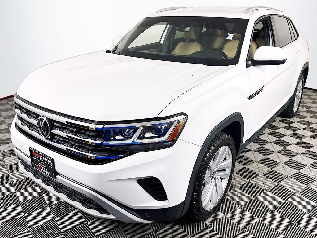 2020 Volkswagen Atlas Cross Sport 2.0T SE w/Technology