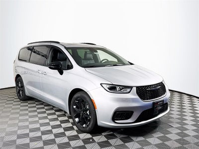 2026 Chrysler Pacifica Limited