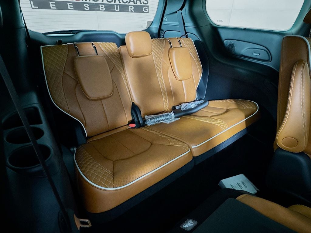 2026 Chrysler Pacifica Pinnacle