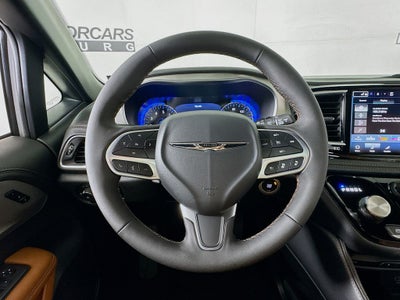 2026 Chrysler Pacifica Pinnacle