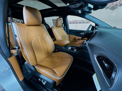 2026 Chrysler Pacifica Pinnacle