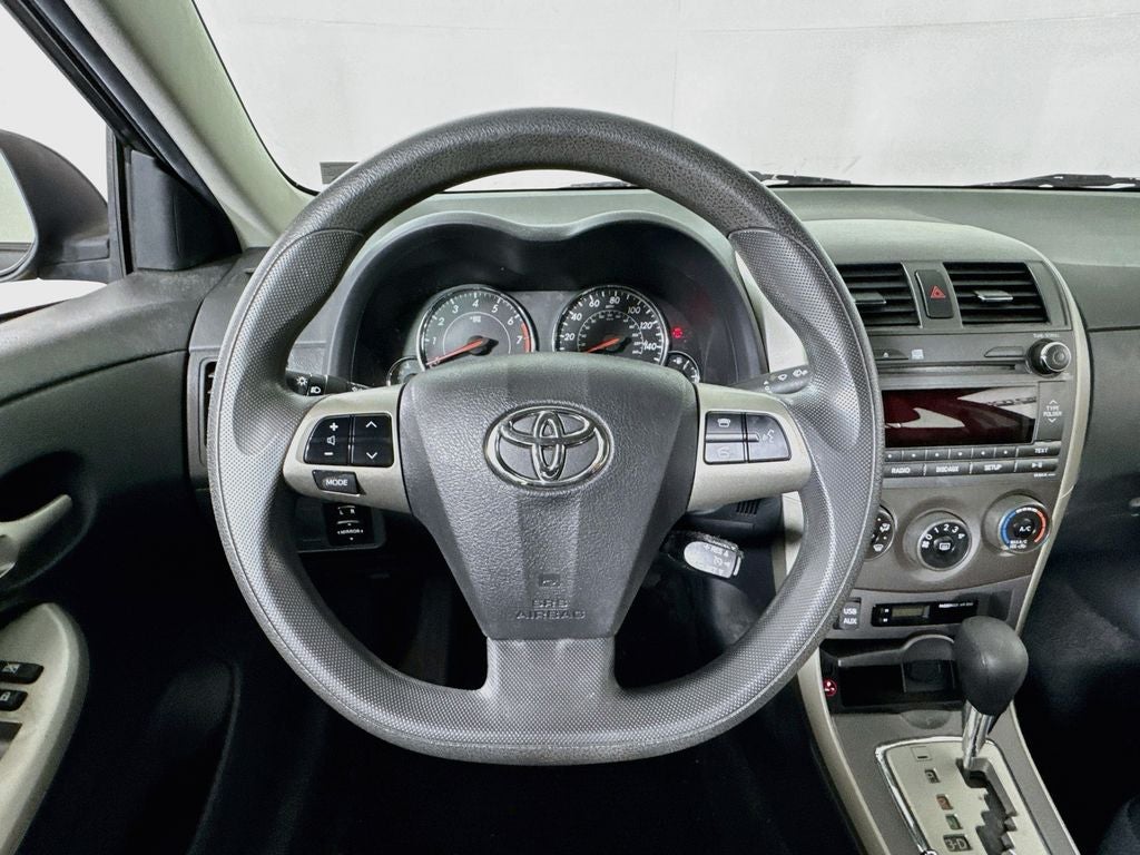 2011 Toyota Corolla S Preferred O wner's Portfolio