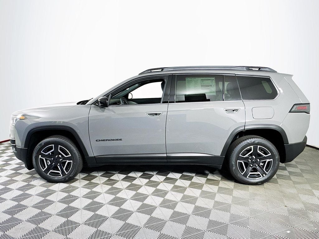 2026 Jeep Cherokee Laredo